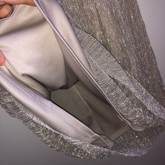 Forever 21 Size M Shimmery Champagne Color Dress - Picture 5 of 7